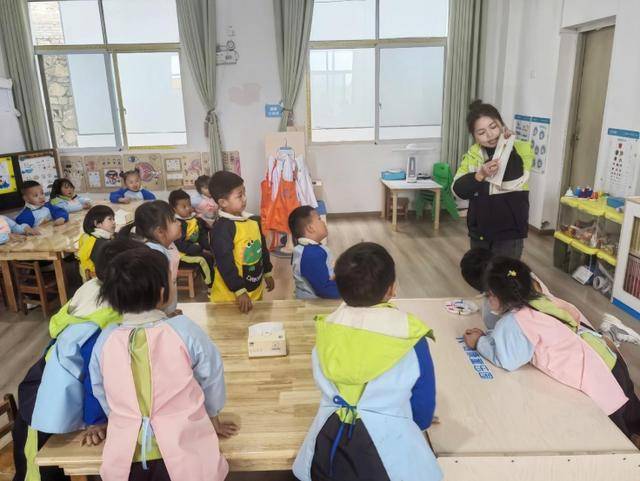”为20万乡村儿童建造健康童乐园j9平台填补乡村褶皱中的“失落(图6)